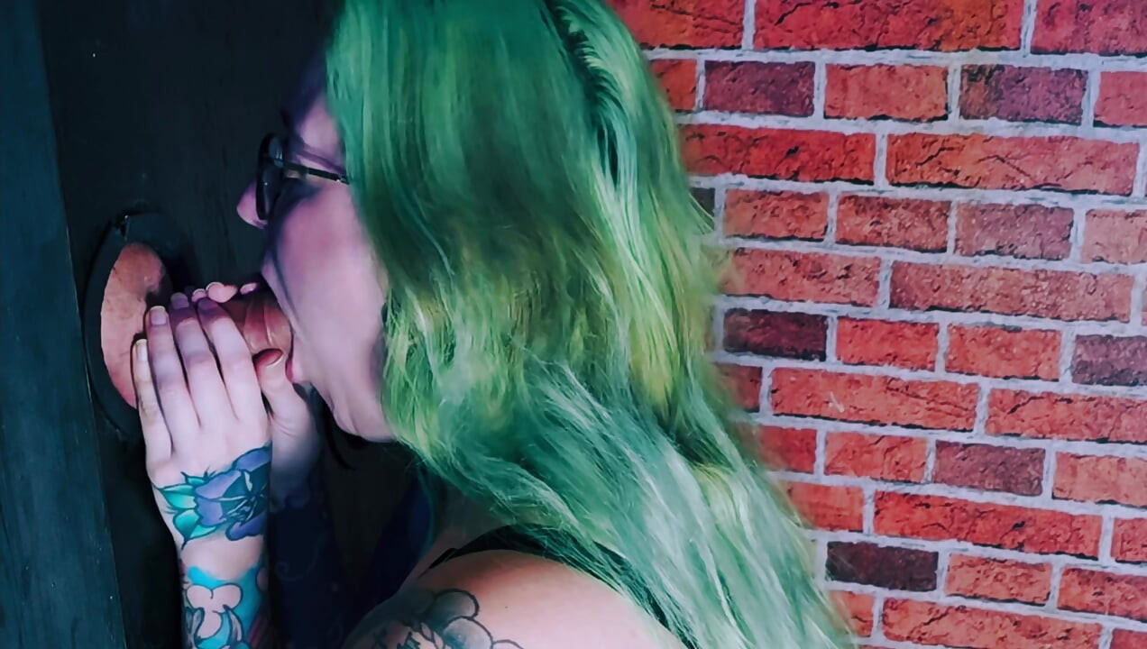 Sucking Thick Cock At The Gloryhole