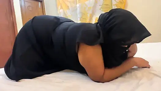 Saudi Beautiful Big Ass & Hairy Pussy BBW Hot Girl Is Super Horny When Parents Was Next Room