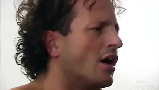 Monika si cewek nakal eropa lagi asik seks anal sambil pakai stoking hitam