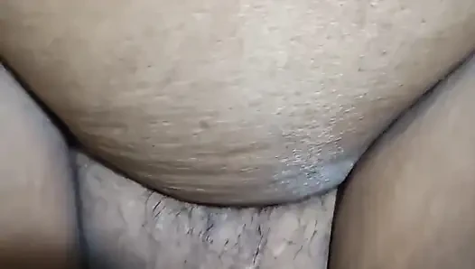 Üvey erkek kardeşim amımı sikiyor