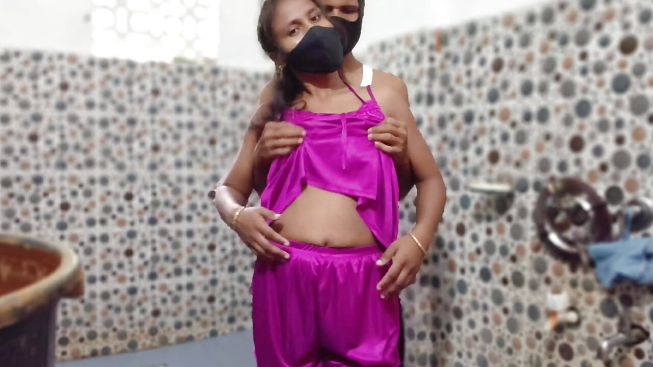 Desi: wife morning bathroom sex video