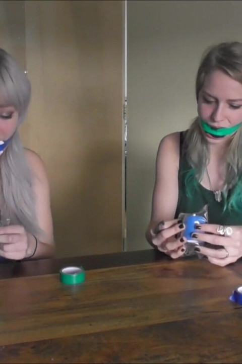 Luna Grey & Violet Haze - fiesta de mordaza hd
