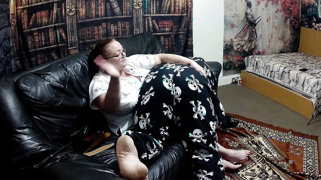 Part1 :- Domina Satana and Josephine feet worship