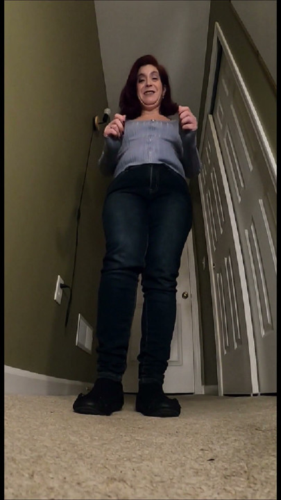 LilGiantess Takes Care of the Problem | Clip 1