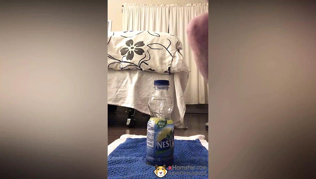 No Toys No Problem. MILF Fucks Herself with a Nestea Bottle.