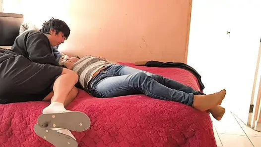 BENI ÇOK SEV AMA KILISEYE SÖYLEME, LÜTFEN YALVARIYORUM! Olgun Hristiyan ile yoğun seks yapıyorum