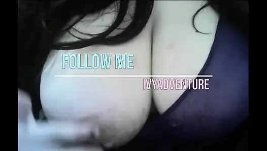 Пухлая хотвайф с огромными сиськами наблюдает за хентаем, играя с дилдо большого черного члена #12