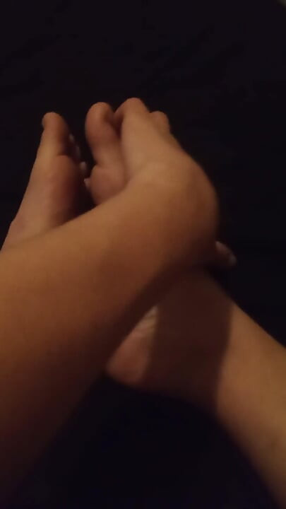 Brincando com minhas pernas