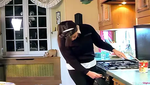 Soup Kitchen Video Featuring Samantha Buxton