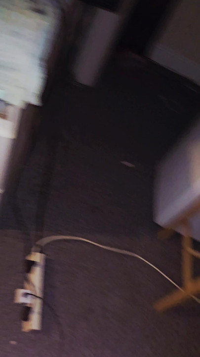 クリスマスに母の家でランジェリー姿でこっそり過ごしてる