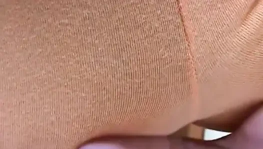 Сексуальная массажистка и крошка с большими сиськами