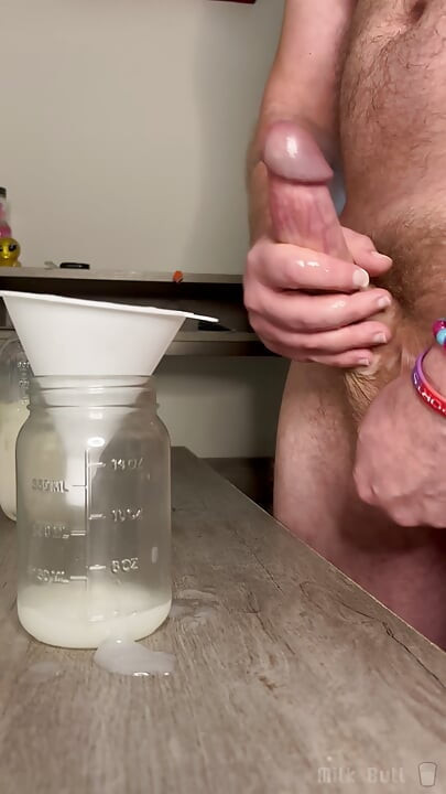 Hung Cum God Pumps a Jar Full of His Sperm