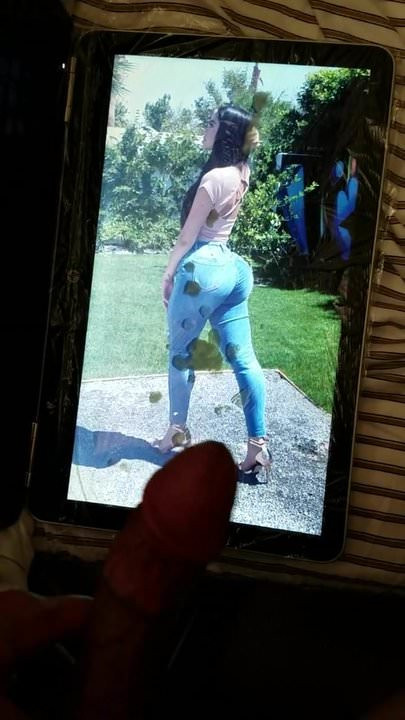 Jailyne cum tribute 2