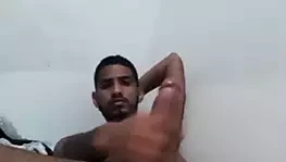 Novinho moreno dotado