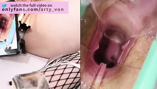 Экстремальный крупный план в видео от первого лица Используйте гинекологическое зеркало, чтобы заглянуть внутрь меня, пока у меня многократные оргазмы