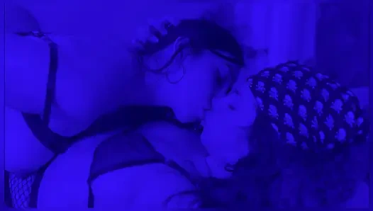 Fetiş lezbiyen yabancılar çok çekici, çok poposu var