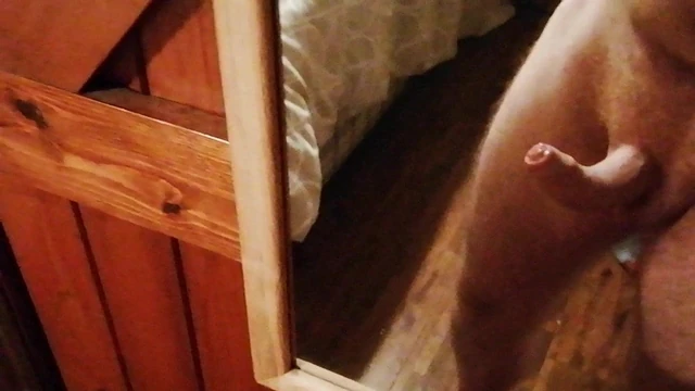 UKHairyBear Standing Wank with belly and legs