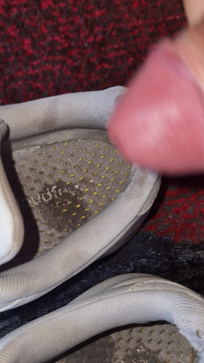 Cumshot/cum in my wife's shoes