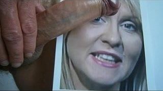 Taco de polla lenta para Esther Mcvey