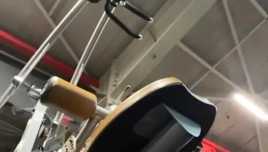 Jucielussie workout in the gym