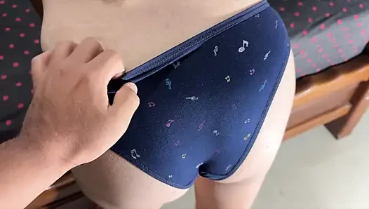 Güzel amcıklı seksi bir latini sikiyor