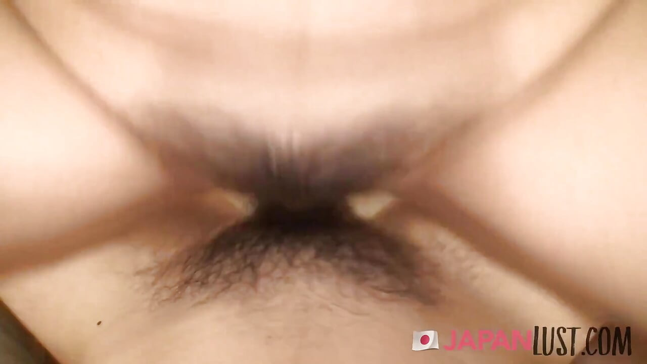 Amatör japanska puma remsor för pov creampie