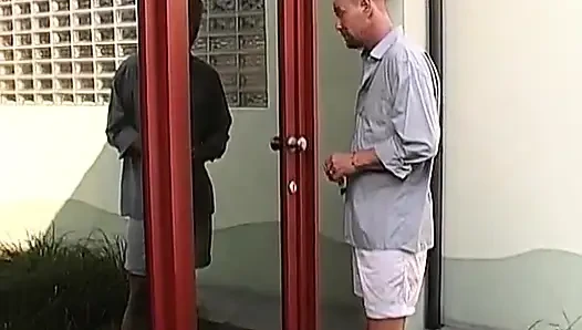 German MILF with Pierced Pussy Got Her Anal Hole Fucked