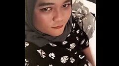 Geile travestiet Hijab volledige video