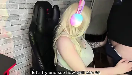 Ein echter twich-streamer wurde im Live-Stream gefickt