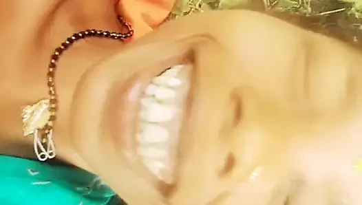 Kakak ipar saya di maine jungle mein le ja ke uski tight burr ko bahut maze se chudai kiya