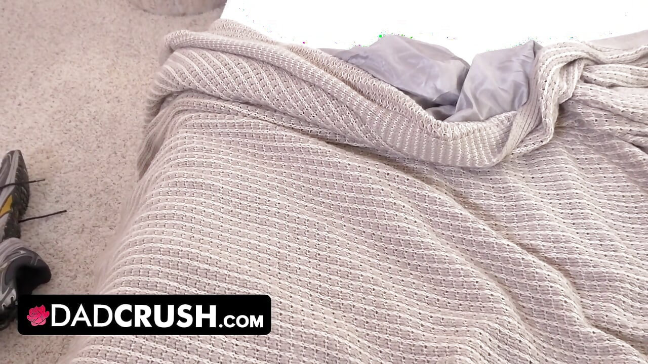 DadCrush - Please, touch me, stepdad! Stick your fingers deep inside my pussy! I need your cock!