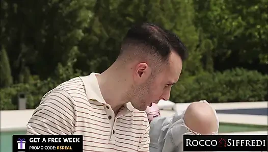 Rocco siffredi - murid nakal yang lagi sange menggoda guru kontol besarnya