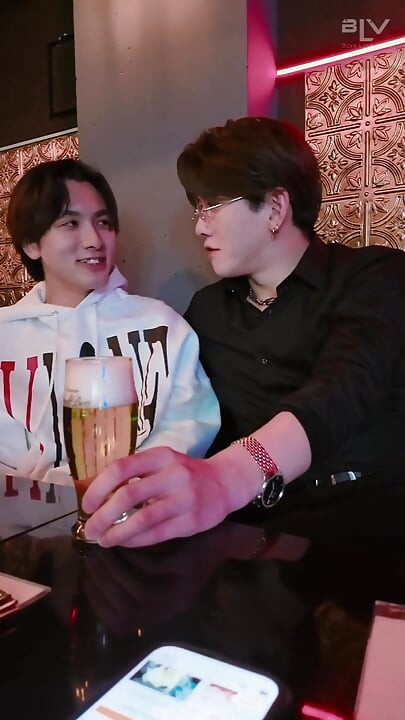 Aki och Jin