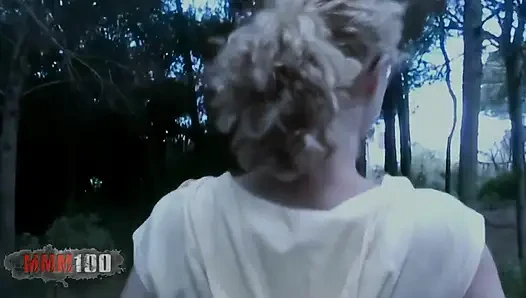 Starla-candy, starla candy si cewek cantik perancis rambut pirang lagi kencing di hutan sebelum nyepong kontol terry