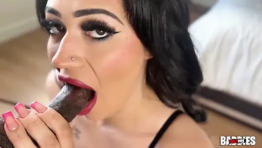 Adriana brooke pertama kali nongkrong biarin aku crot di dalam memek sempitnya
