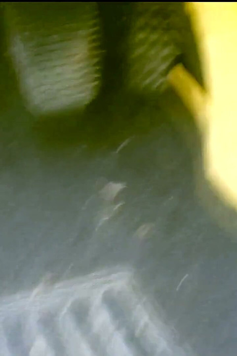 Sarı çizmeli ve siyah külotlu çoraplı yumuşak canlandırma