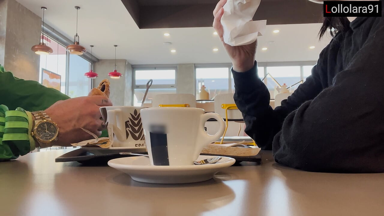 Pego na loja - se eu te pago extra você faz o que eu digo?