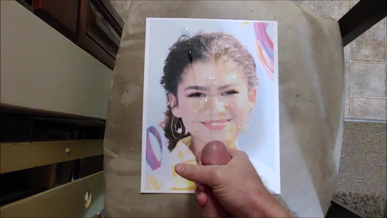 Zendaya Coleman Cum Tribute 027