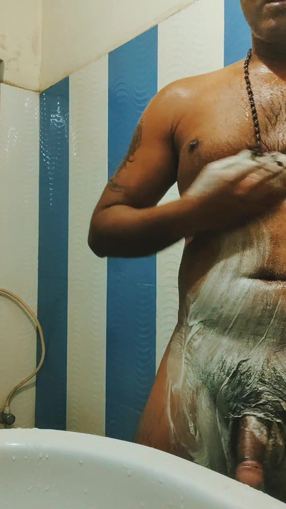 Must-share moment from "A Kolkata boyfriend making nude video at bathroom for his girlfriend"