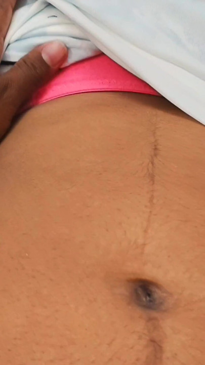 Bahan bhai ke samne aapne kapde utari, Bhai aapne chhote bahan ki chut ki aapni ungliyose ragad raha he - bhabhi showing pussy unknown man. | Clip 1