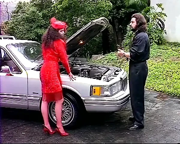 Jessica Rizzo presents two scenes with women always eager for cock