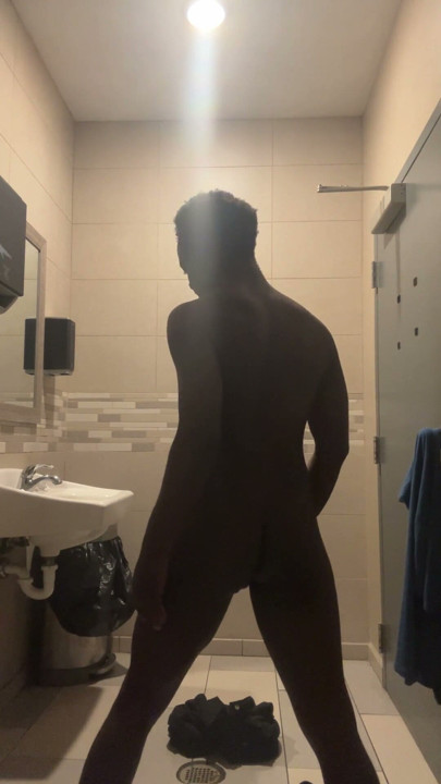 I Started To Have A Lil Bit Of Fun Inna Public Bathroom After I Got Done peeing | Clip 2
