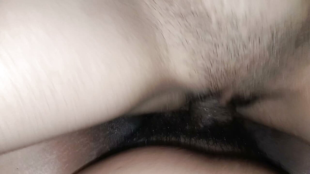 Mera Padosi ke sath Mera Ghar per chudai in Indian village Fucking