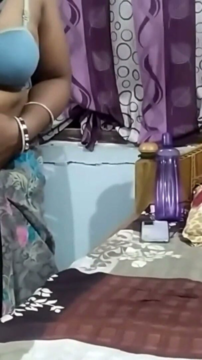 Mumbai Engineer Sulekha sucking hard cock to cum fast in her pussy with Dr Mishra at home on Xhamster | Clip 2