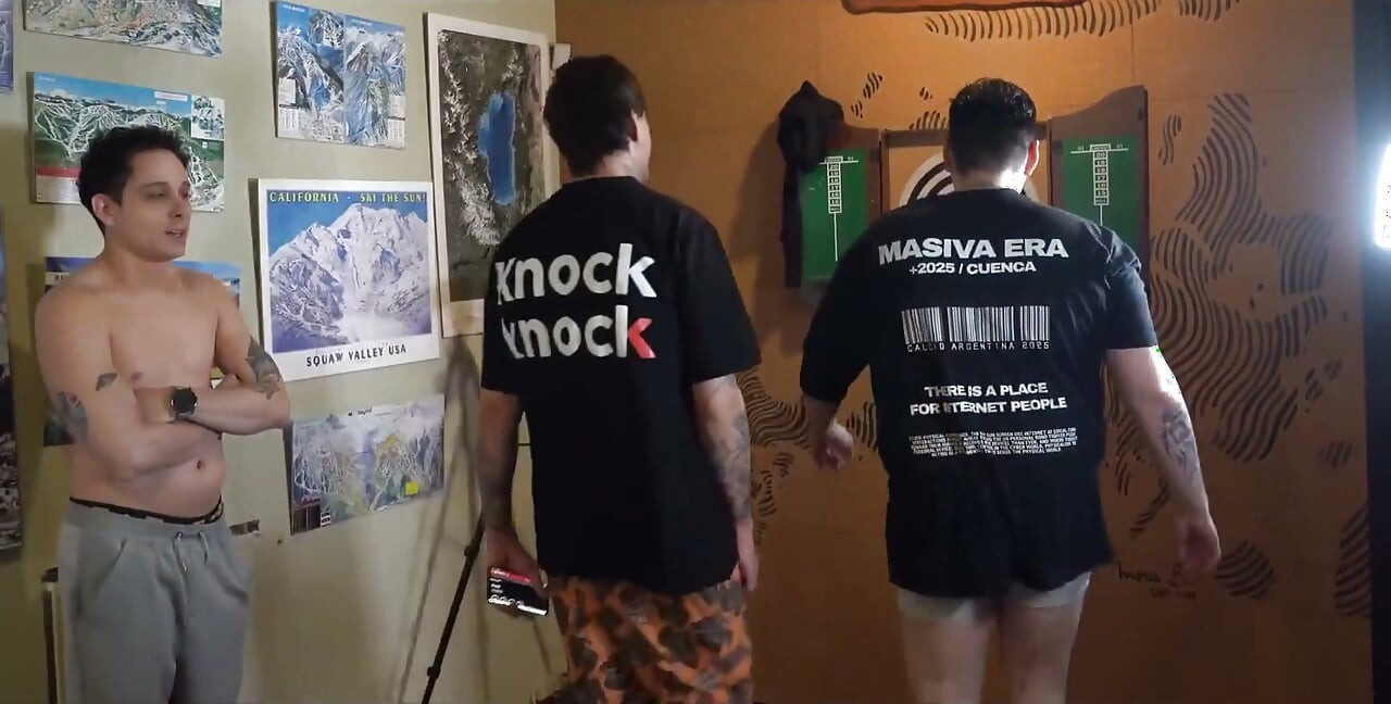 Strip-pong Stream with Argentinian Pornstars Gets Hot! Knock Knock Club