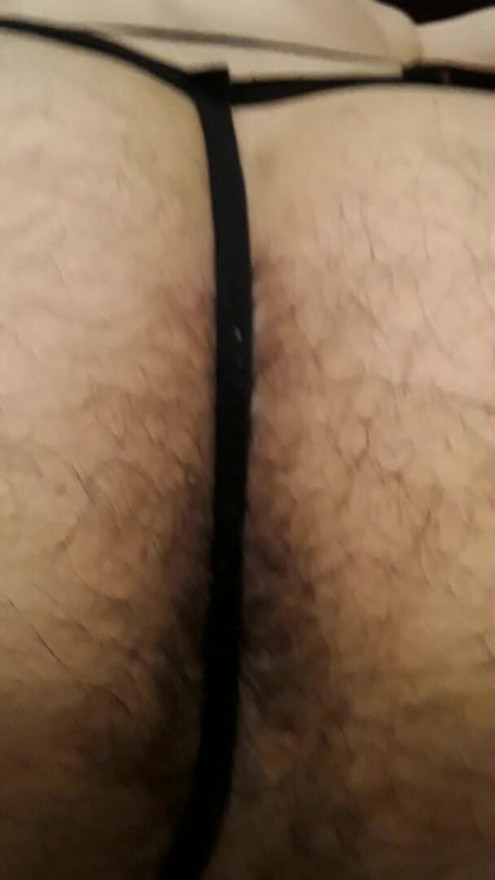 Good slut loosens ass for you