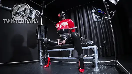 Kira's Self-Bondage Dream