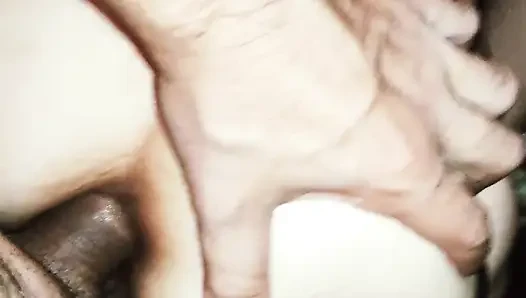 Bakış açısı sıska sıkı orta yaşlı seksi kadın ile yakın çekim anal