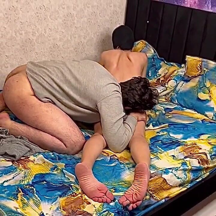 Martelando aquele garoto bonito duro, profundo duro, enfia em um garoto fofo