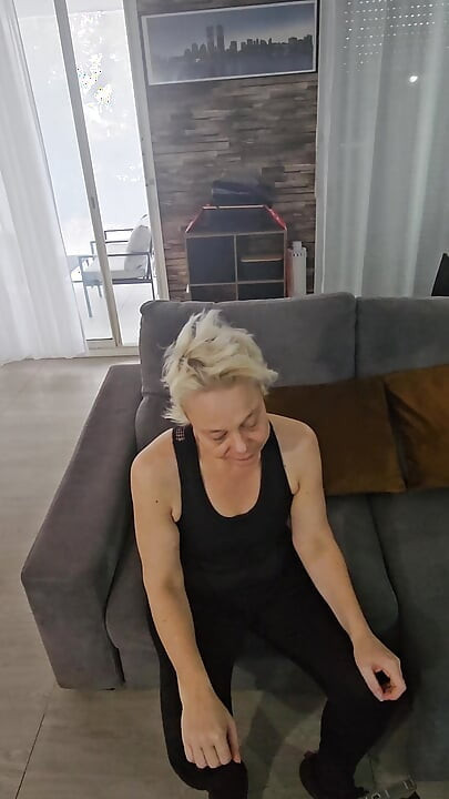 After Sport, Comfort in a Camshow